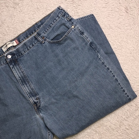 Men’s Levi’s 560 Comfort Fit Denim Jeans - Picture 7 of 9